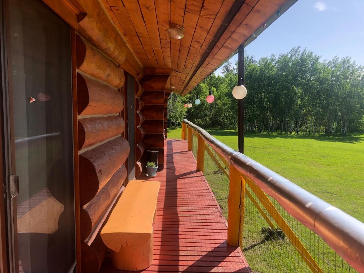 Guest house Cariboo Log