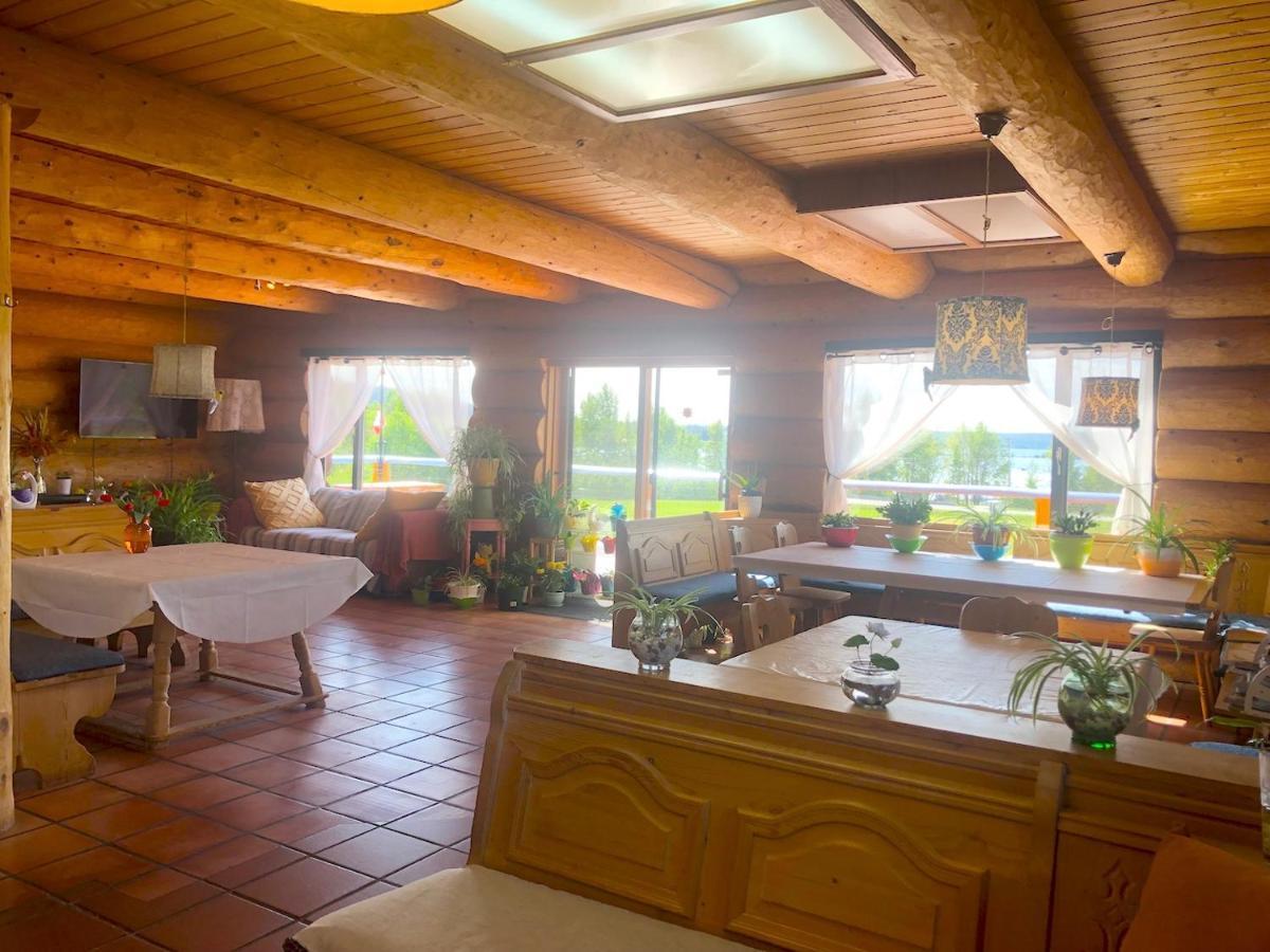 Cariboo Log Guest house Lac La Hache