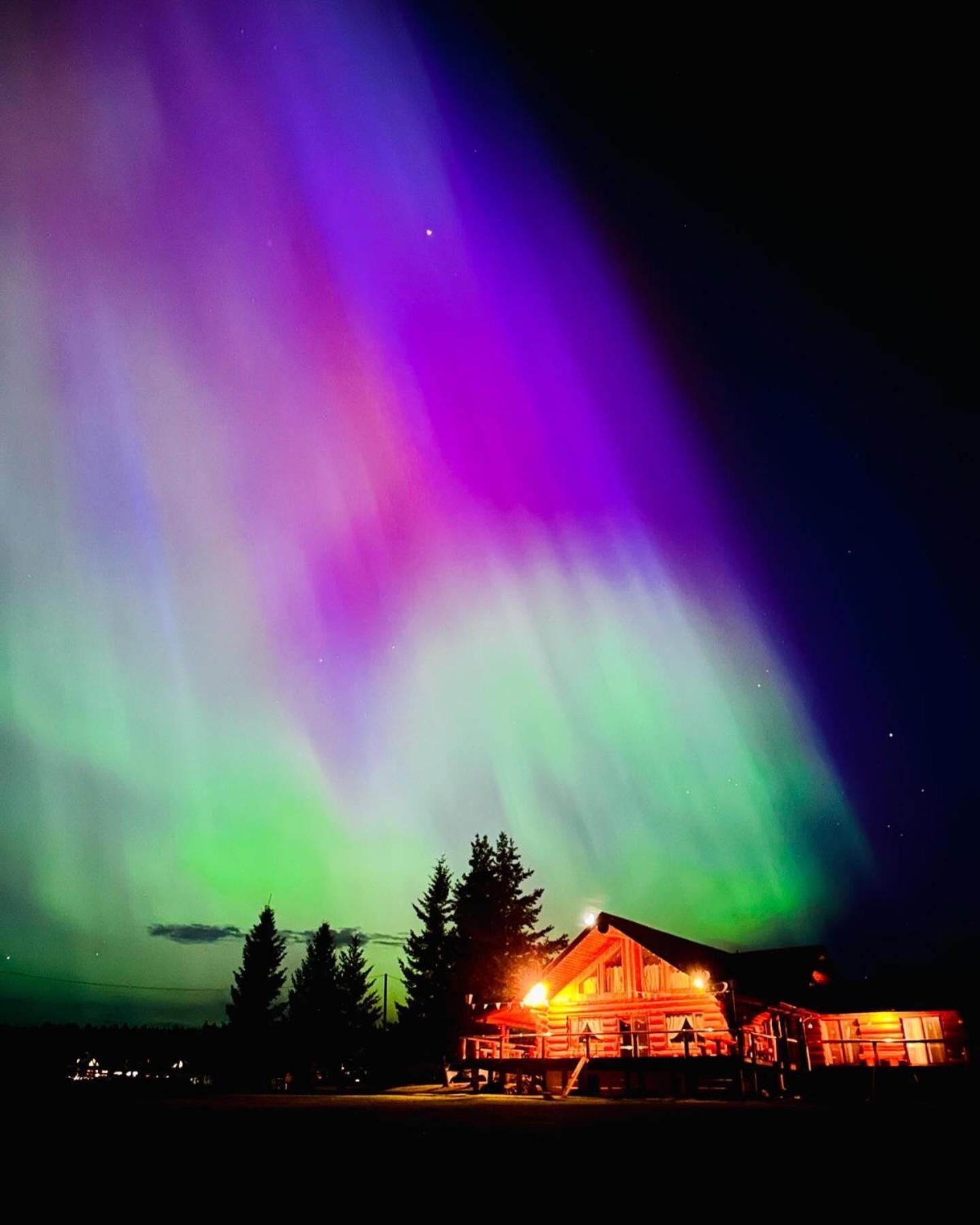 Guest house Cariboo Log 3*